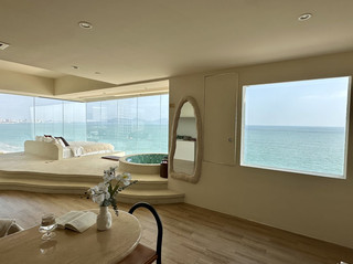 Healed by 270 degrees of azure blue! At Moosea Manyue in Shanwei, I stayed in the middle of the sea