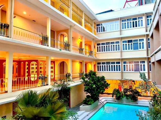 A Nostalgic Stay in a Vintage Gem | Trip.com Bangkok