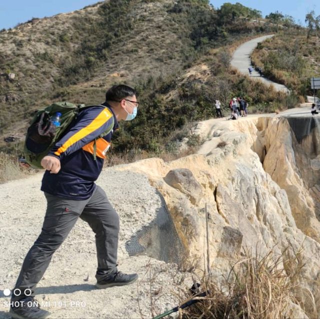 估不到香港也有咁美的大峽谷,又稱菠蘿山