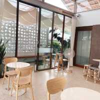 Dusk cafe ริมแม่น้ำสายบุรี !