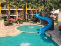 Springfield @ Sea Resort and Spa ที่พักติดทะเลชำอำ