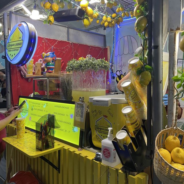 曼谷最受歡迎夜市