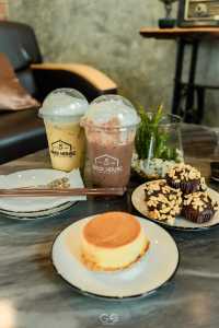BACK HOUSE CAFE’ 