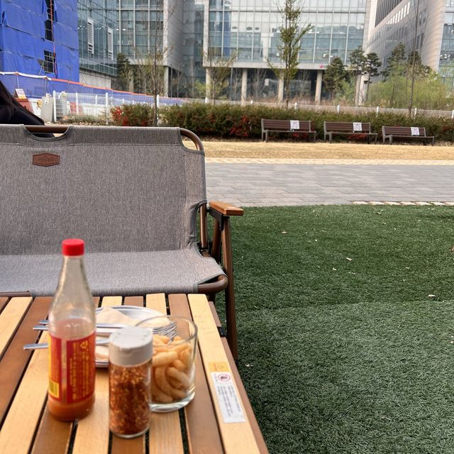 韓国/ソウル【鉢山】金浦空港から3駅！テラスでビールとピザを楽しもう🍕