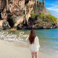 ไปไร่เลย์ ต้องนอนที่ Railay Bay Resort & Spa