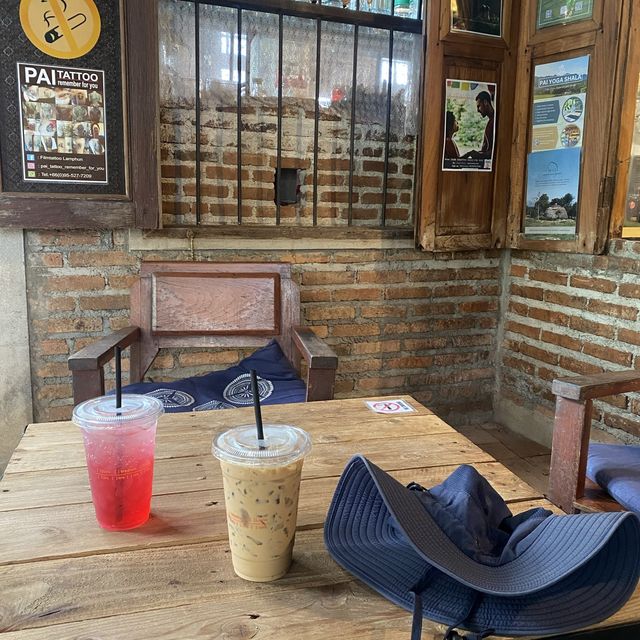 ร้านกาแฟเข้าท่า อำเภอปาย