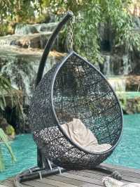 Hangar Cafe คาเฟ่ริมน้ำตกสีฟ้า