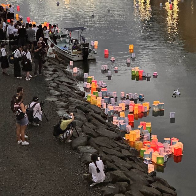 Hiroshima Toro Nagashi Matsuri Festival 🏮🕯️