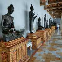 วัดเบญจมบพิตรดุสิตวนาราม ราชวรวิหาร กรุงเทพมหานคร