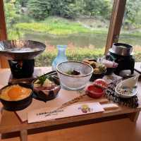 【京都・伏見稲荷】縁起良い料理と鳥居で開運気分「五穀豊穣のお茶屋ごはん五木茶屋 伏見稲荷店」