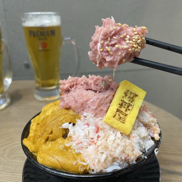爆滿‼️海膽丼