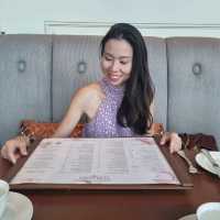 Romantic Lunch Date at La Brasserie