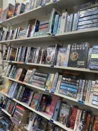 แนะนำ “ร้านหนังสือต่างชาติมือสอง” ที่ถนนข้าวสาร