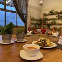 【網美級度假餐廳｜馬來西亞神山公園】Liwagu Restaurant