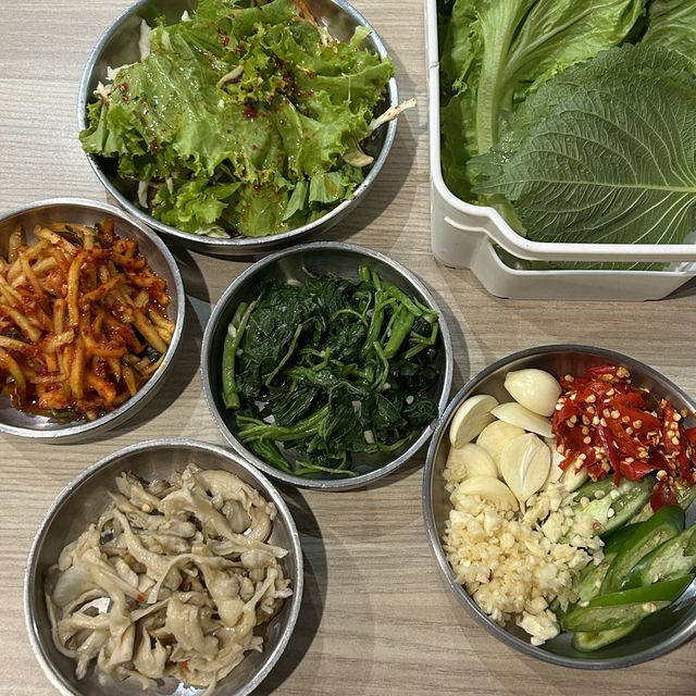 Kwang han roo บุฟเฟต์หมูเกาหลีที่โคเรียทาวน์