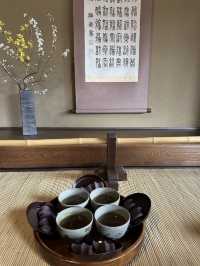 🇯🇵伊勢観光 おかげ横丁たべ歩き✨赤福本店 