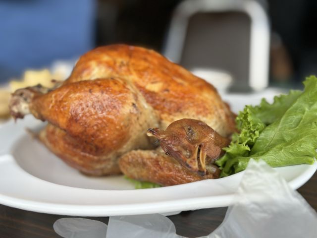 Urn Roasted Chicken, must stop by!