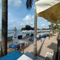 Relaxing Morning at Coastes Sentosa 