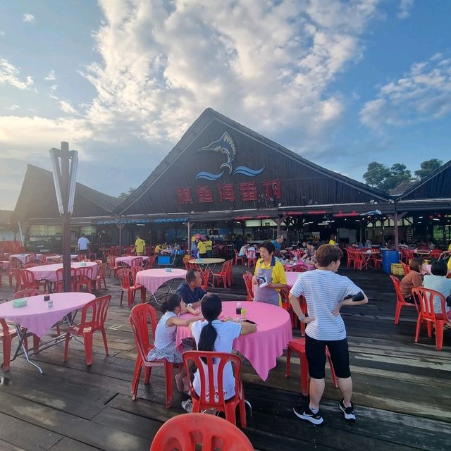 Seaside Dining With A View In JB 🌊🐚