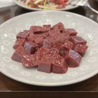 【韓国ソウル・広蔵市場】ミシュランガイドに6年連続掲載「プチョンユッケ本店」