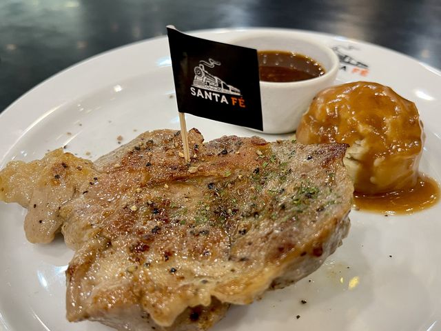 สเต็กอร่อย ราคาไม่แพง ที่ Santa Fe Steak