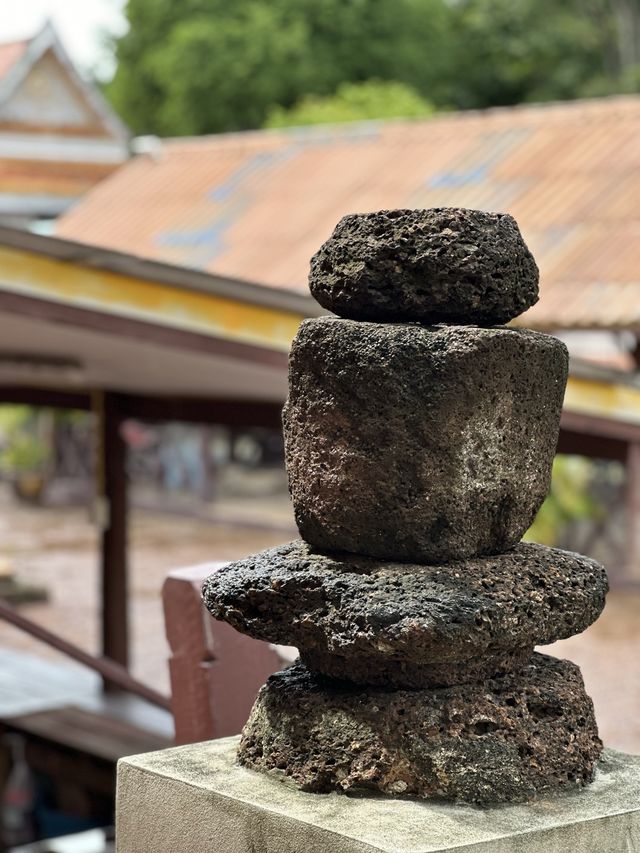 วัดมหาธาตุวรวิหาร ราชบุรี