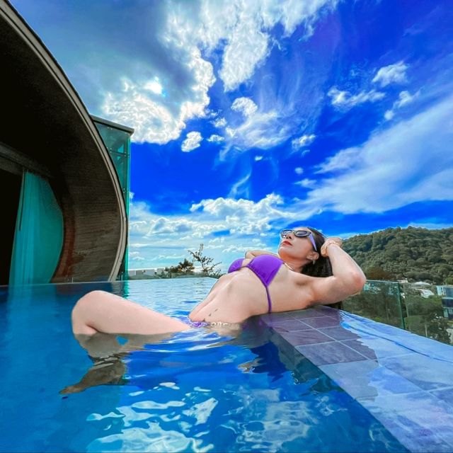          Crest Resort & Pool Villas Phuket