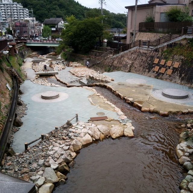 帶你逛逛日本最古老的溫泉
