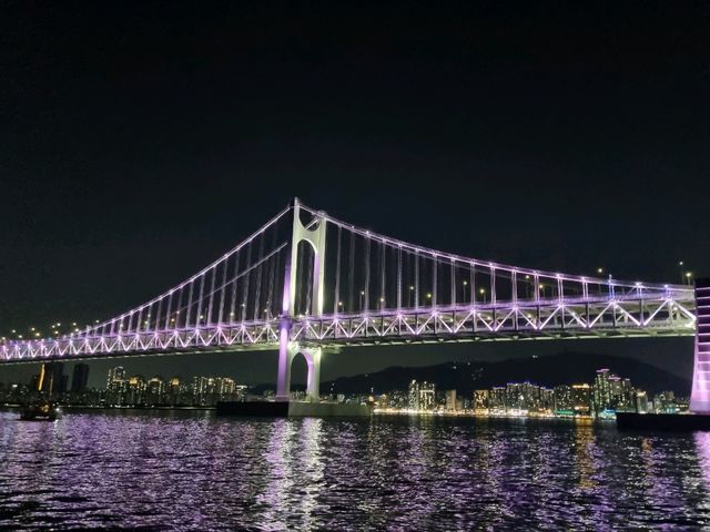 일년 내내 여행하기 좋은 부산의 명소 "광안리 해수욕장"