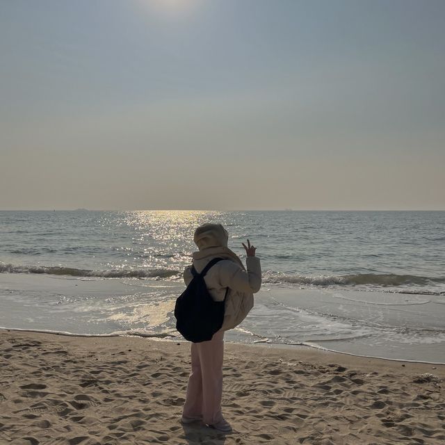해질녘 윤슬이 특히 예쁜 충청도 대표 바다 🌊