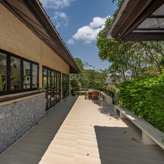 รีสอร์ทสวยสไตล์บาหลีที่ "วังน้ำเขียว" 🏡