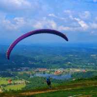 "Adventure Awaits: Paragliding's Thrilling"