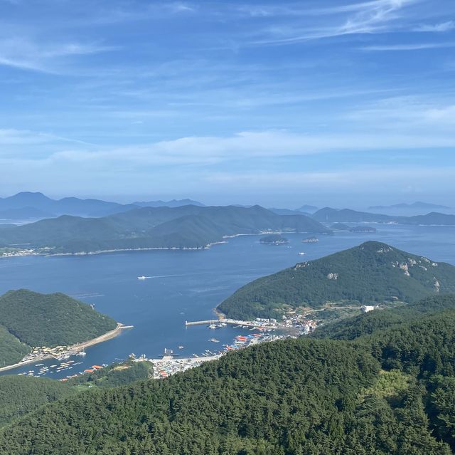 수려하기도 유명한 한려수도를 조망하는 케이블카, 통영 케이블카