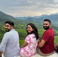 A must visit road in Munnar 🌿