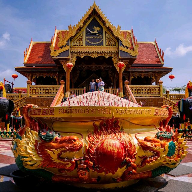อู่ต่อเรือพระเจ้าตาก ไหว้พระเจ้าตากสิน