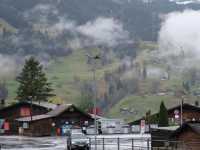 Strolling around at Grindelwald in Autumn 🍂 