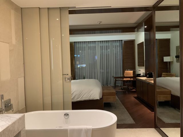 ベトナム　ベトナム観光　JW Marriott Hotel Hanoiの豪華部屋に泊まってきたよ！