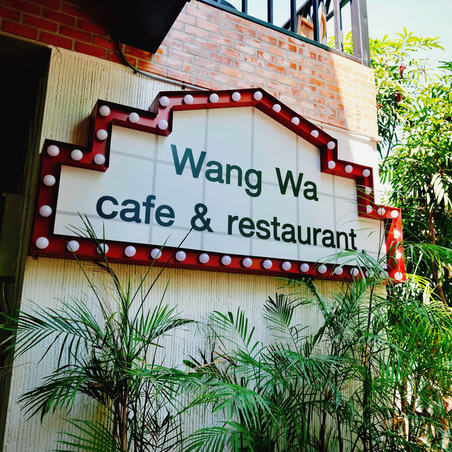 Wang Wa Cafe' & Restaurant