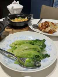 鐵飯碗：灣仔皇悅酒店，整體出色好食