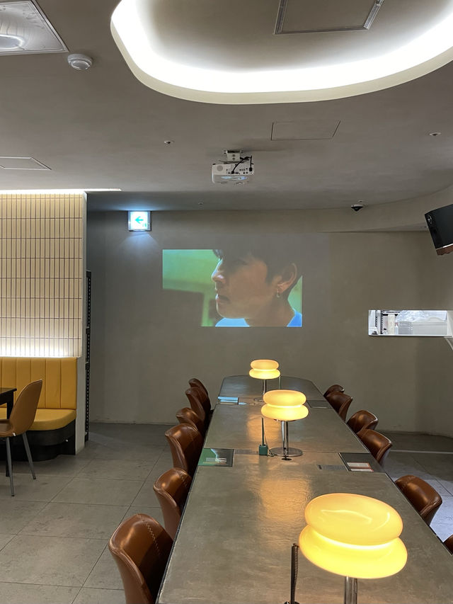 คาเฟ่เกือบลับย่าน Anguk | Seoul , Korea