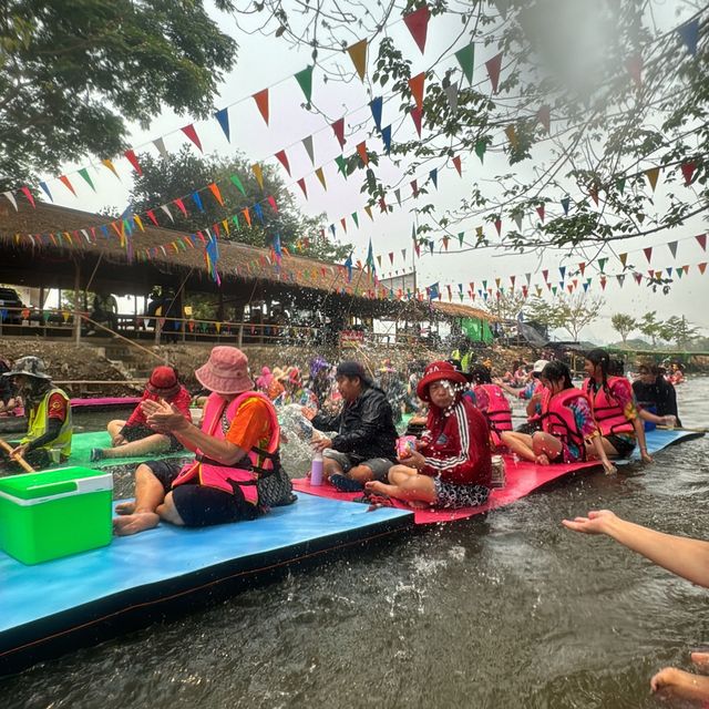 清萊Mae Suai (แม่สรวยล่องแพเปียก)