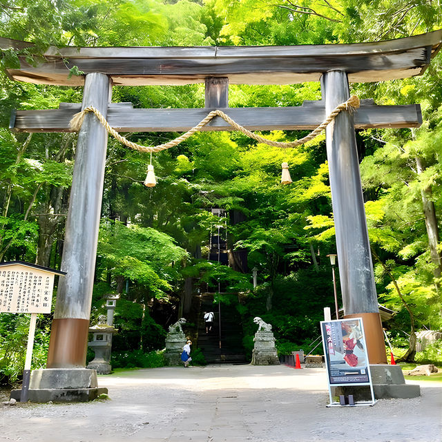 【戸隠神社宝光社/長野県】270余段の先にある神社 