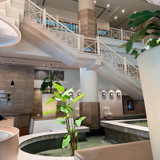 #รีวิวโรงแรมติดริมทะเลพัทยา #PullmanPattayaHotelG 
