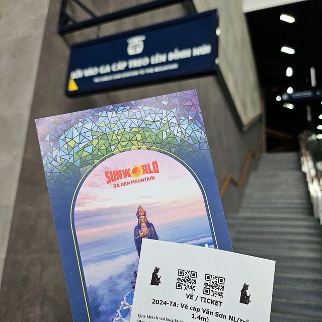 越南死火山🏔~西寧黑婆山坐䌫車🚊遊太陽世界🌞