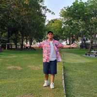 แจกพิกัดคาเฟ่ เขาใหญ่ วิวทุ่งหญ้าและฟาร์มม้า