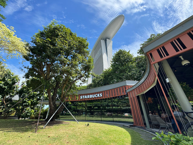 Starbucks At Gardens By The Bay