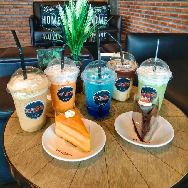 ☕Roadniyom Cafe