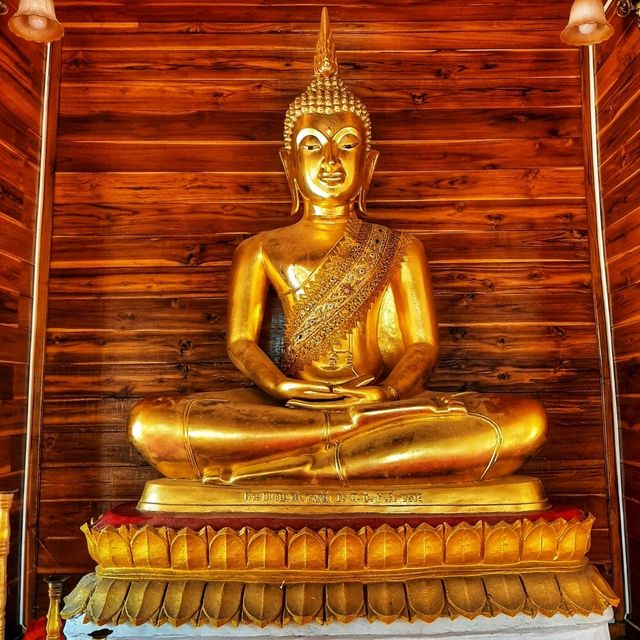 สักการะพระธาตุจอมสัก 1 ใน 9 จอม ของเชียงราย 