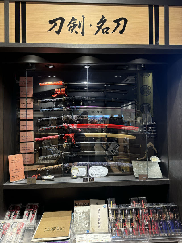 〜愛知県〜戦国時代がモチーフの日本すぎるパーキングエリア！
