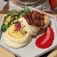 Lovely Breakfast place